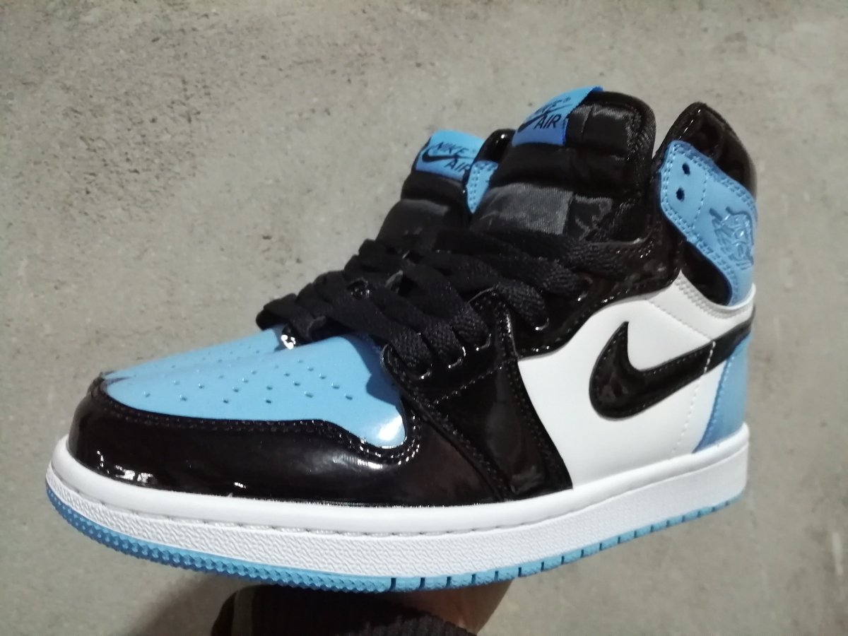 Jordan 1 retro outlet high unc patent