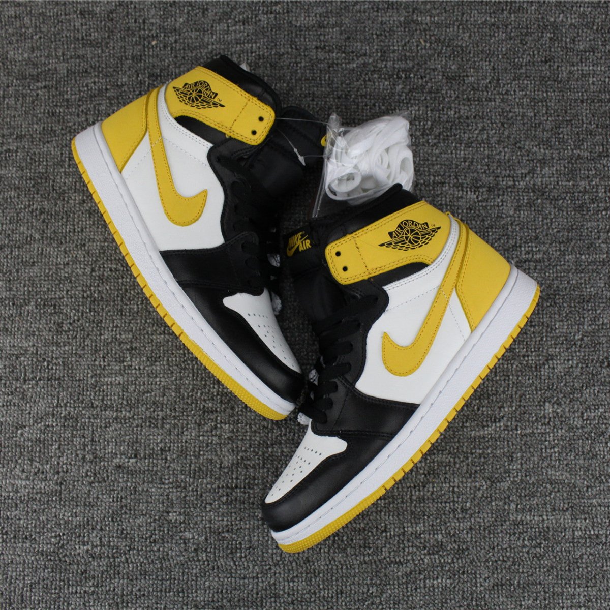 Air jordan one on sale yellow