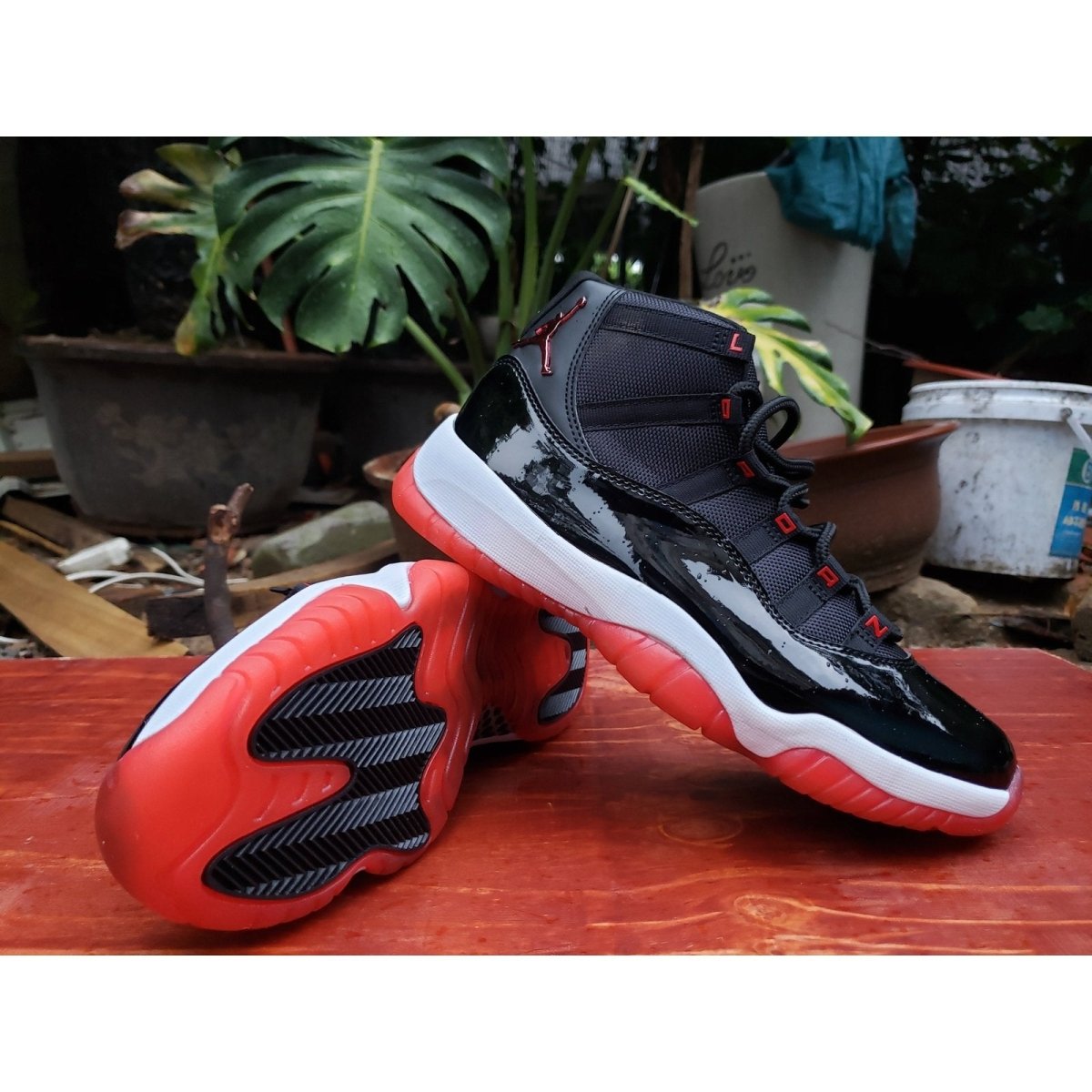 Orders playoff jordan 11