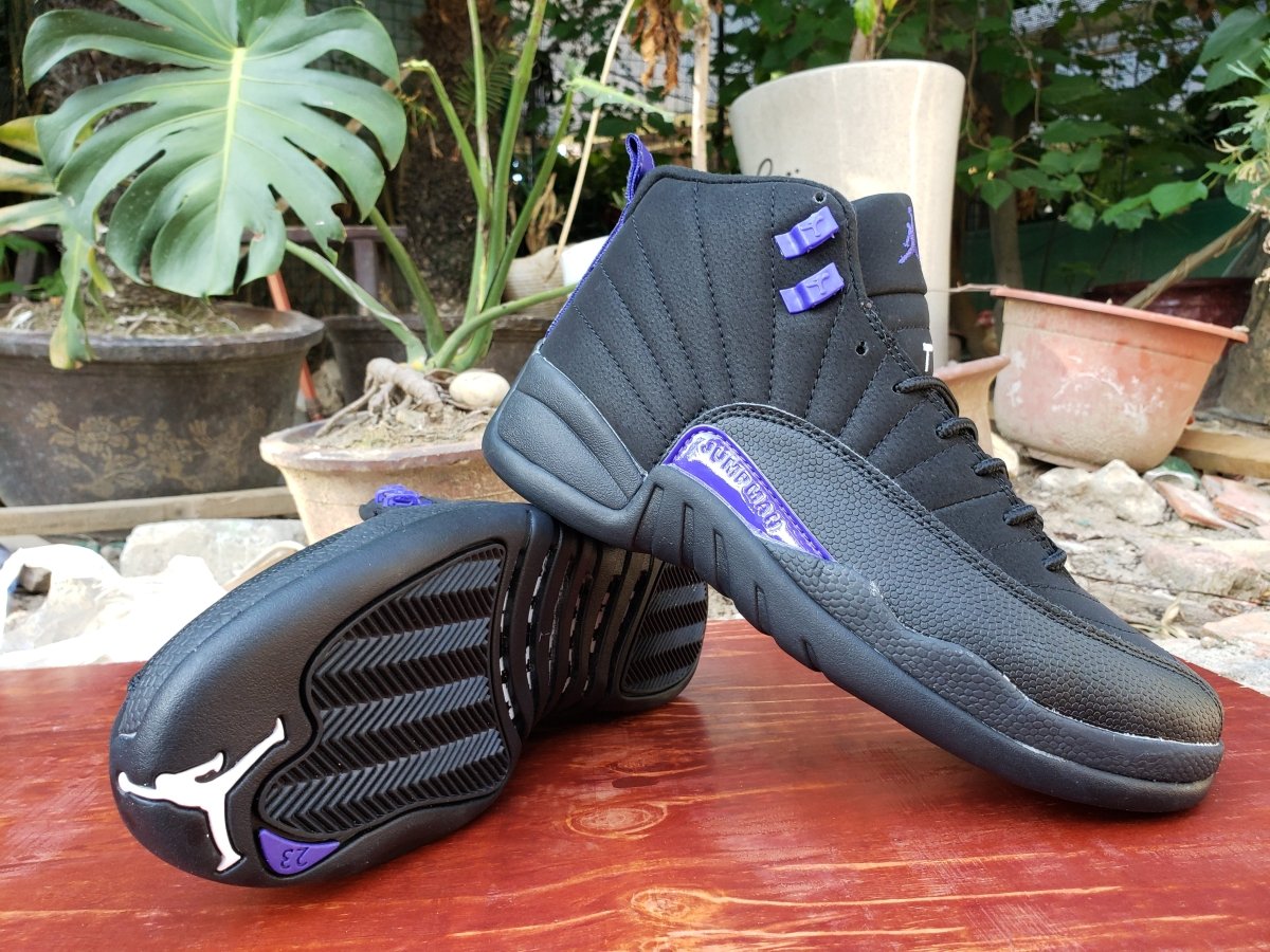 Jordan 12 clearance black and black