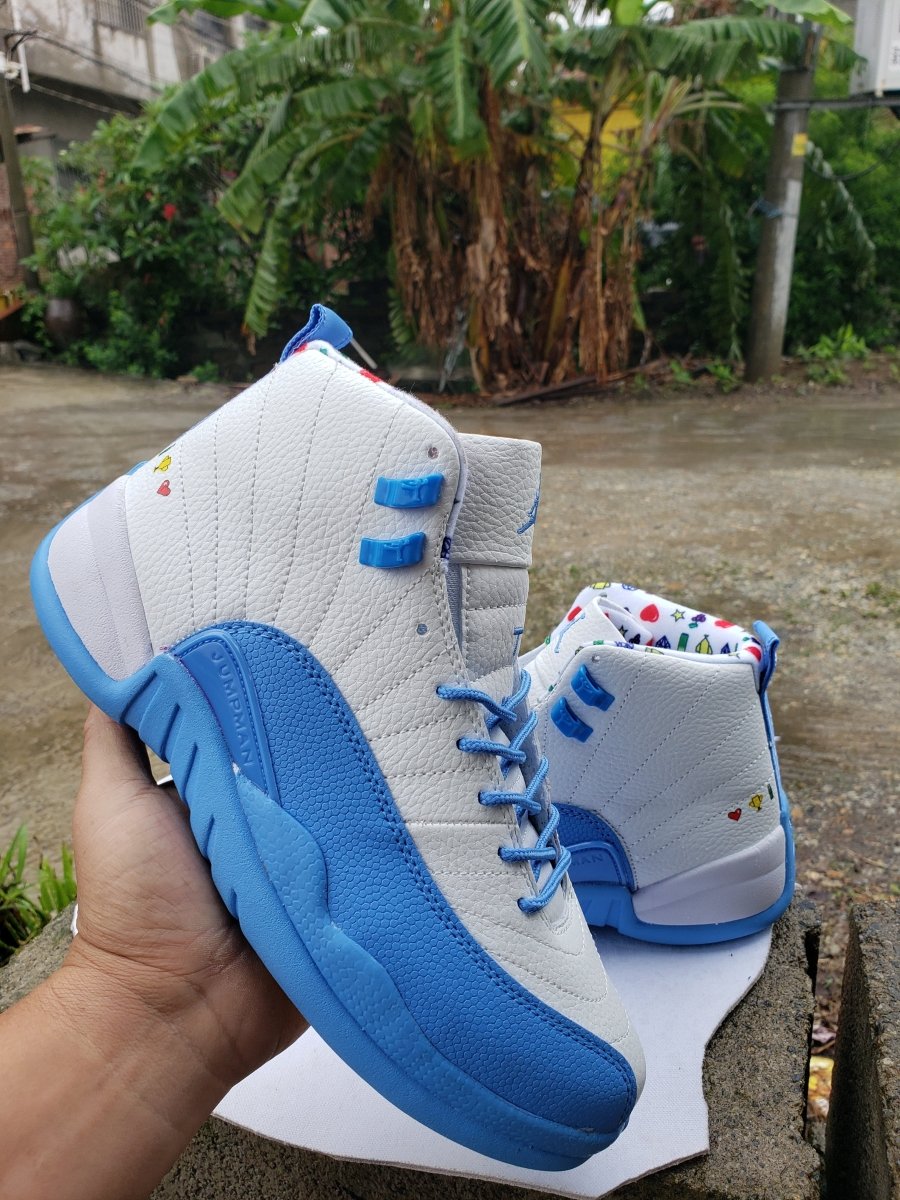 JORDAN 12 RETRO x EMOJI