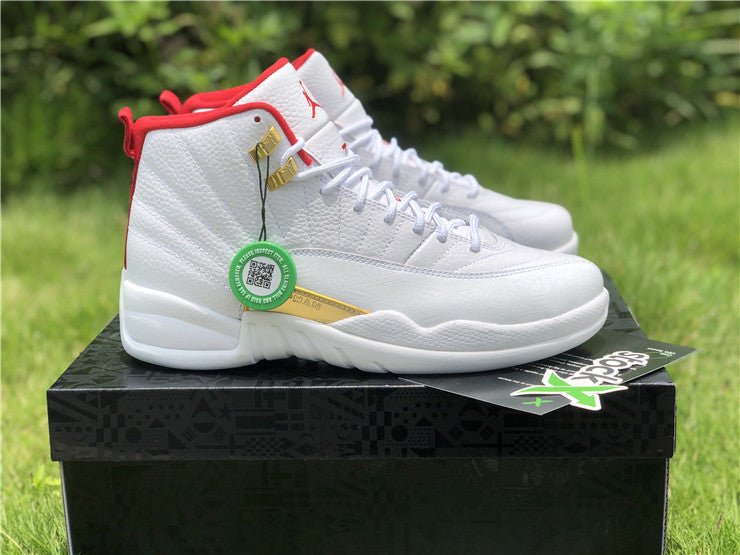 JORDAN 12 RETRO x FIBA