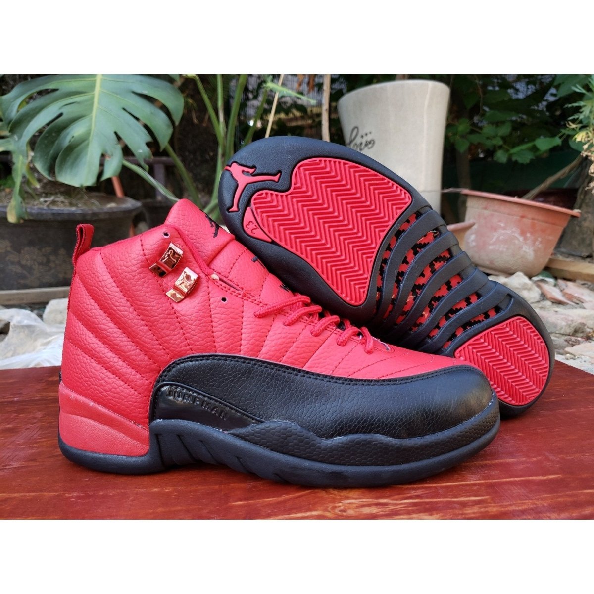 Air jordan 12 hot sale retro red