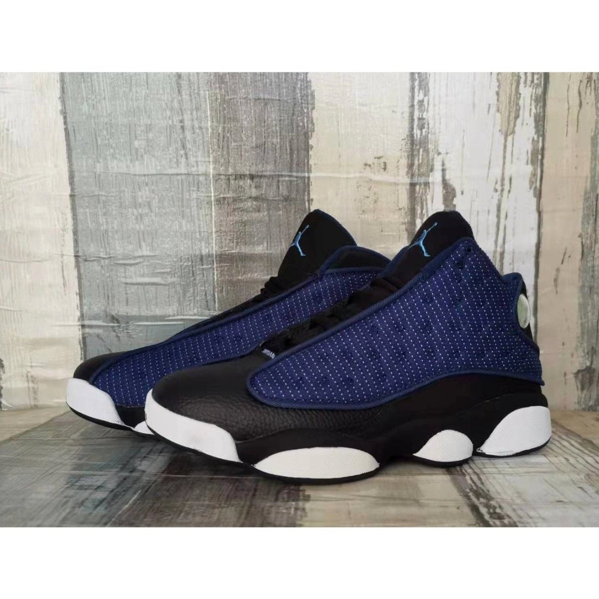 JORDAN 13 RETRO x BRAVE BLUE