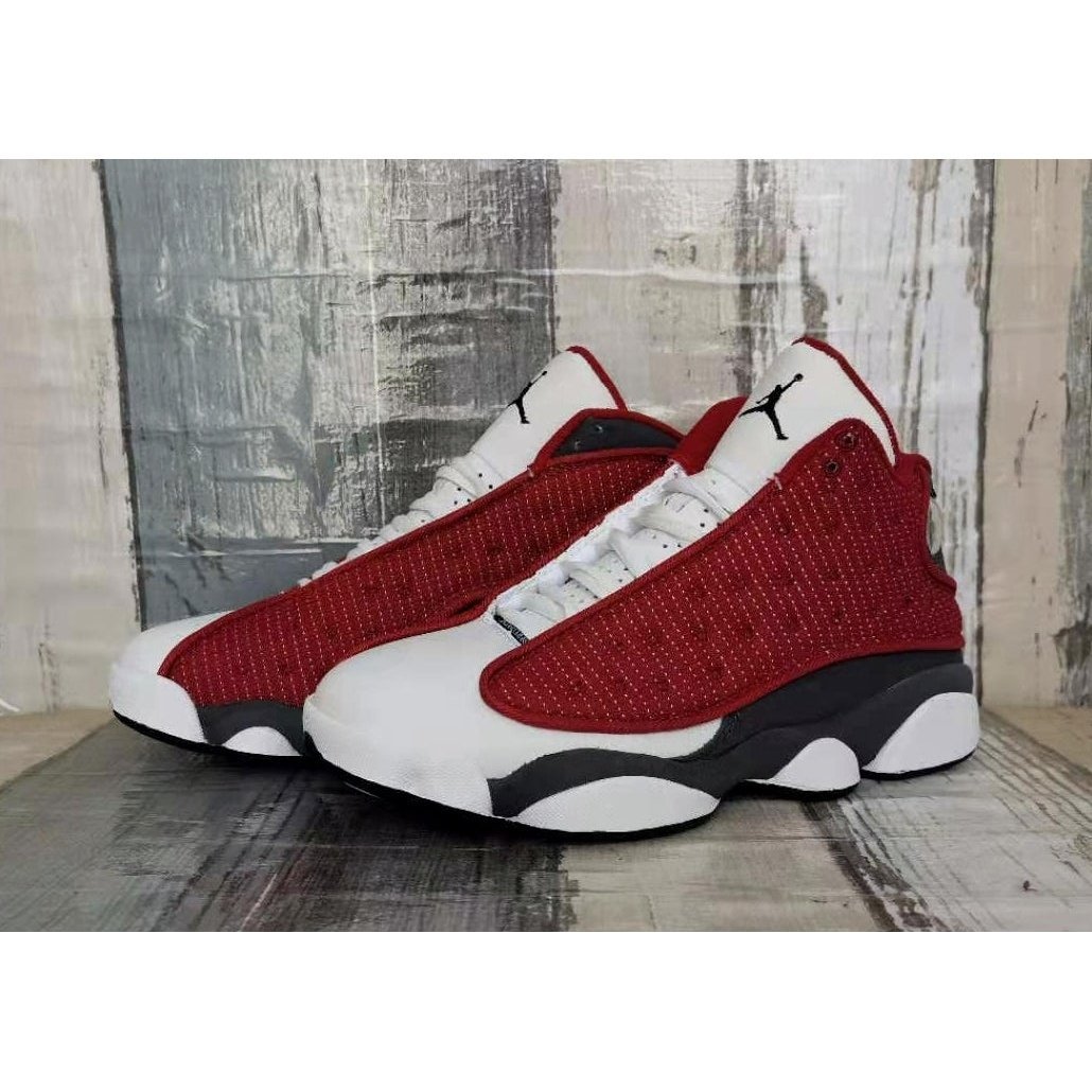 JORDAN 13 RETRO x GYM RED FLINT GREY