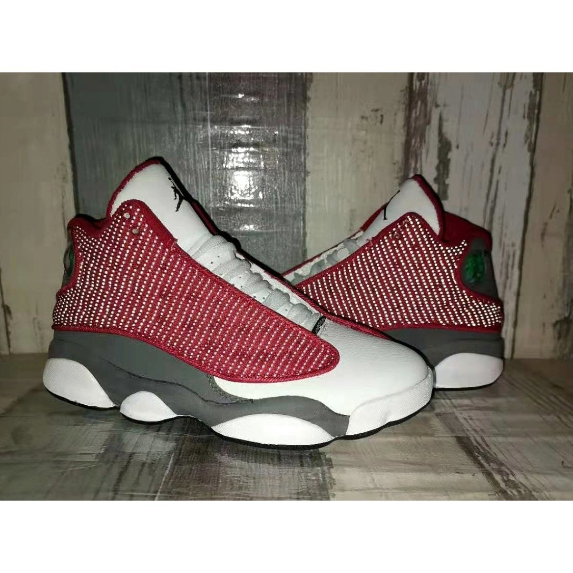 JORDAN 13 RETRO x GYM RED FLINT GREY