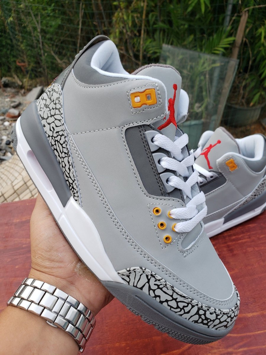 JORDAN 3 RETRO x COOL GREY