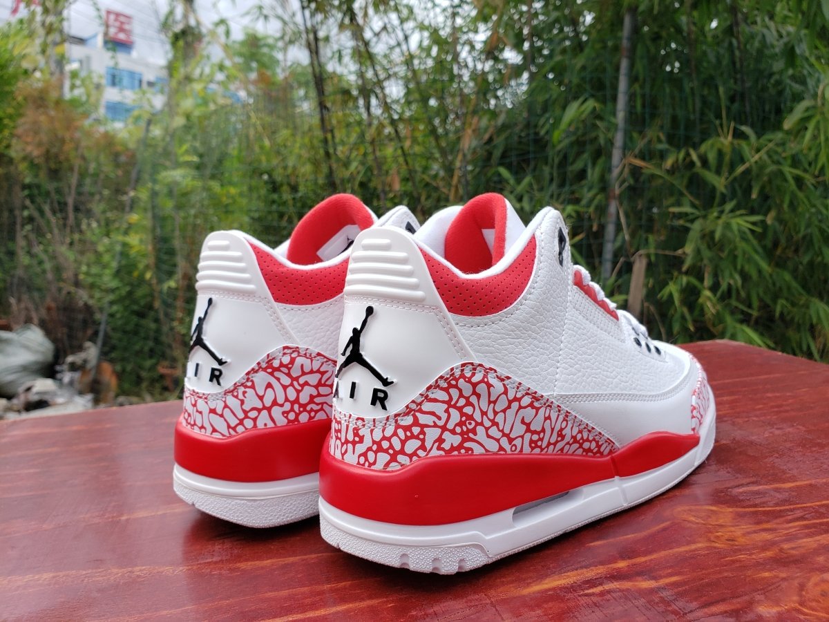 Red jordan store 3 retro