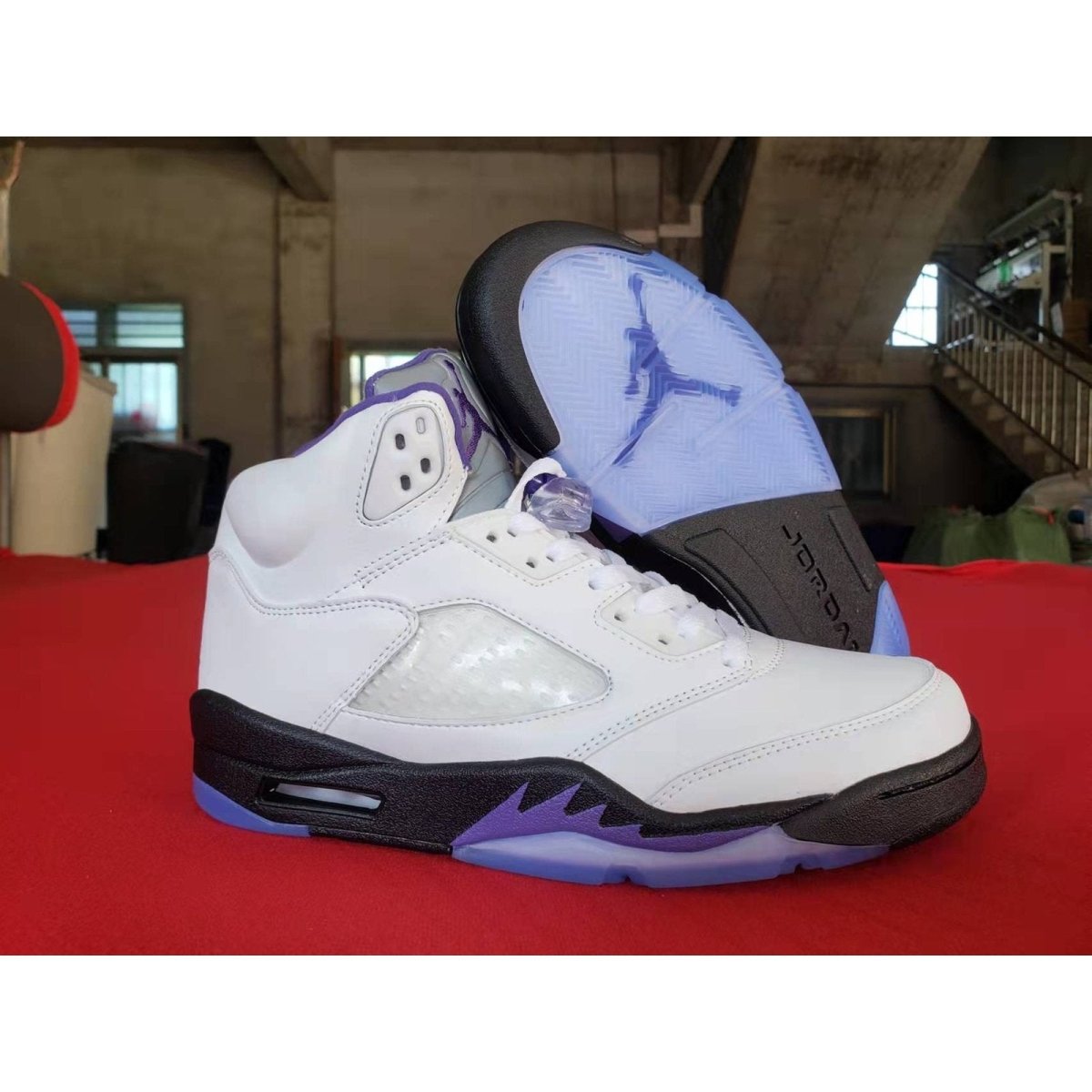 JORDAN 5 RETRO x DARK CONCORD