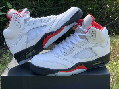 JORDAN 5 RETRO x FIRE RED SILVER TONGUE - Prime Reps