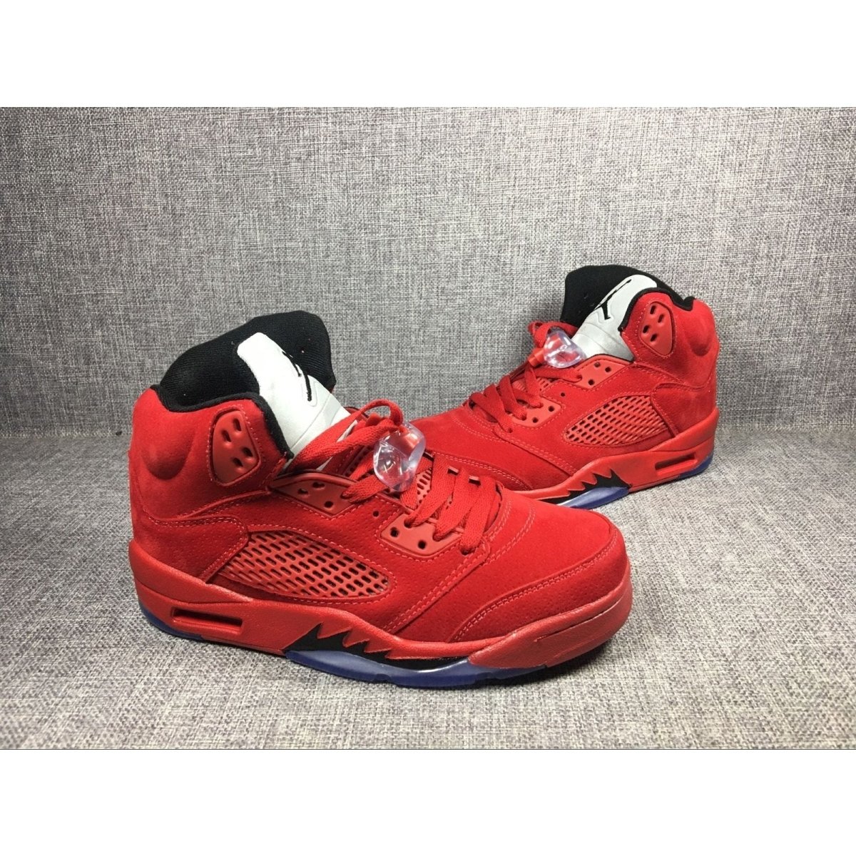 JORDAN 5 RETRO x RED SUEDE