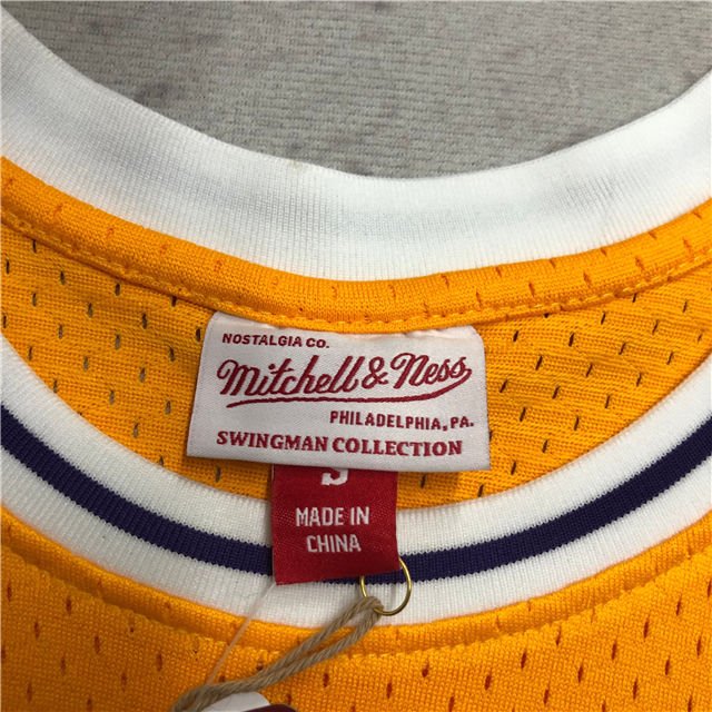 KOBE BRYANT #8 LOS ANGELES LAKERS YELLOW THROWBACK ROOKIE JERSEY (HEAT APPLIED) - Prime Reps