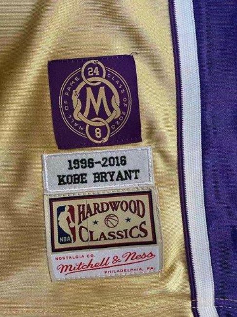 Kobe bryant gold sale jersey