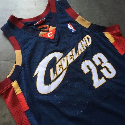 LEBRON JAMES CLEVELAND CAVALIERS THROWBACK JERSEY - Prime Reps