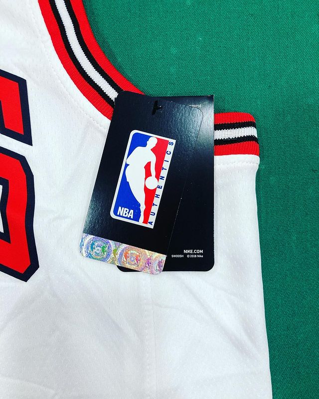 LONZO BALL CHICAGO BULLS ASSOCIATION JERSEY - Prime Reps