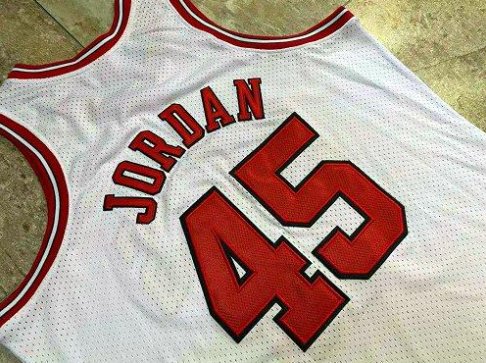 Brand New Nike Michael Jordan Jersey Bulls 45 XL for Sale in San
