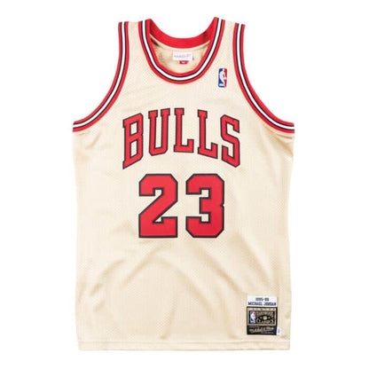 MICHAEL JORDAN CHICAGO BULLS GOLDEN THROWBACK JERSEY - Prime Reps