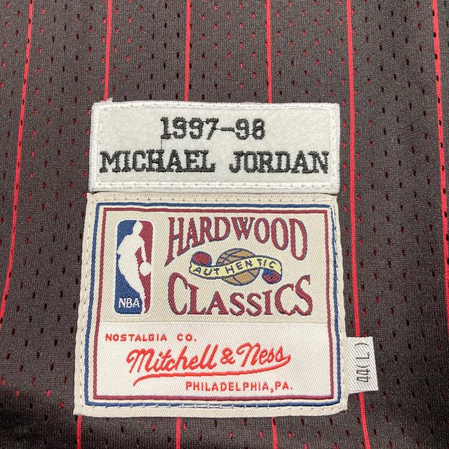 MICHAEL JORDAN CHICAGO BULLS THROWBACK JERSEY - Prime Reps