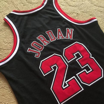MICHAEL JORDAN CHICAGO BULLS THROWBACK JERSEY - Prime Reps