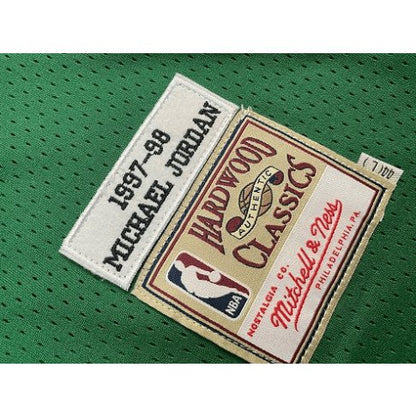 MICHAEL JORDAN CHICAGO BULLS THROWBACK JERSEY ST. PATRICK'S DAY - Prime Reps