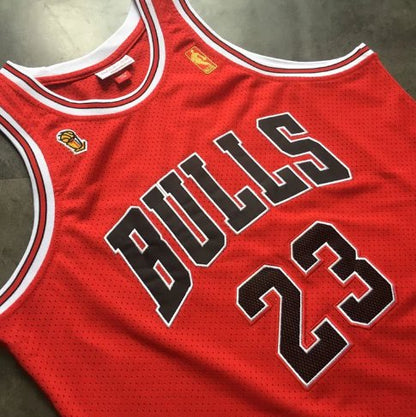 MICHAEL JORDAN CHICAGO BULLS TROPHY THROWBACK JERSEY - Prime Reps