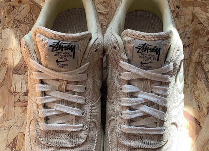 NIKE AIR FORCE 1 x STUSSY FOSSIL - Prime Reps