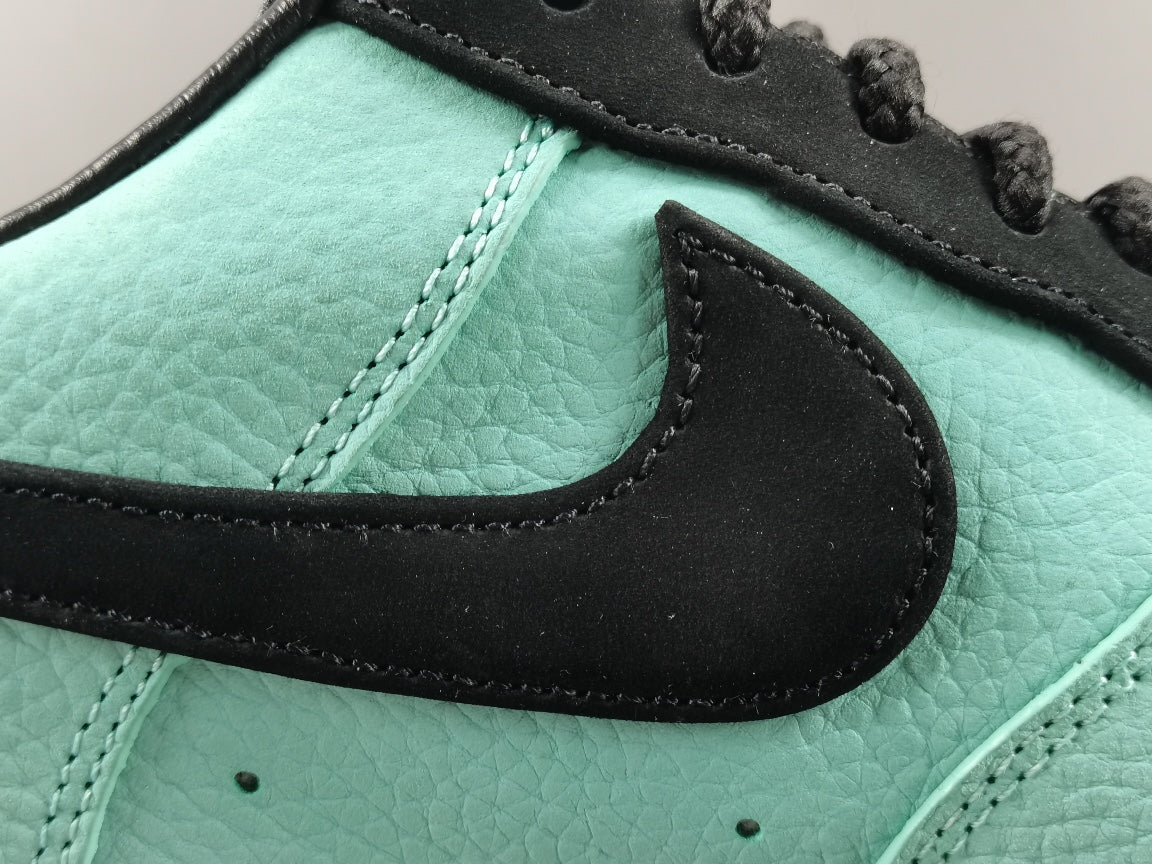 NIKE AIR FORCE 1 x TIFFANY & CO.1837 (FRIENDS AND FAMILY) - Prime Reps