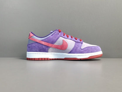 NIKE DUNK x PLUM - Prime Reps