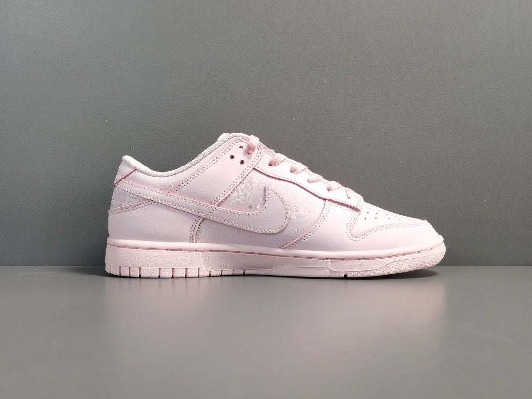 Nike Indy Glam Dunk Pink/Red –