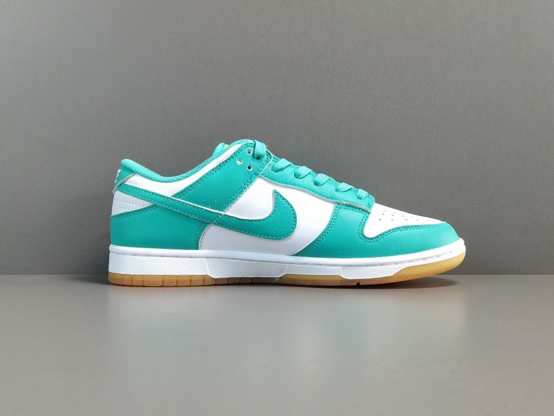 NIKE DUNK x TEAL ZEAL