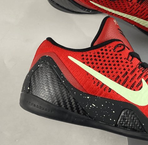 NIKE KOBE 9 x UNIVERSITY RED