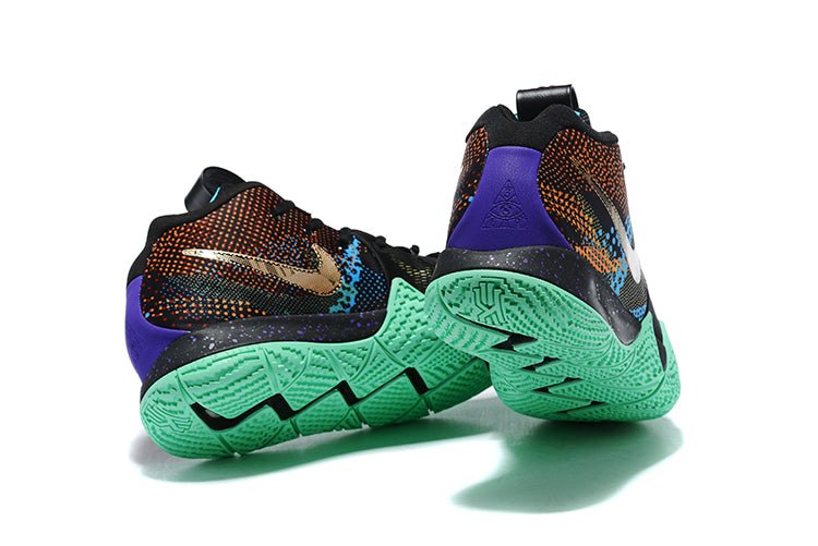 Kyrie irving hot sale mamba shoes