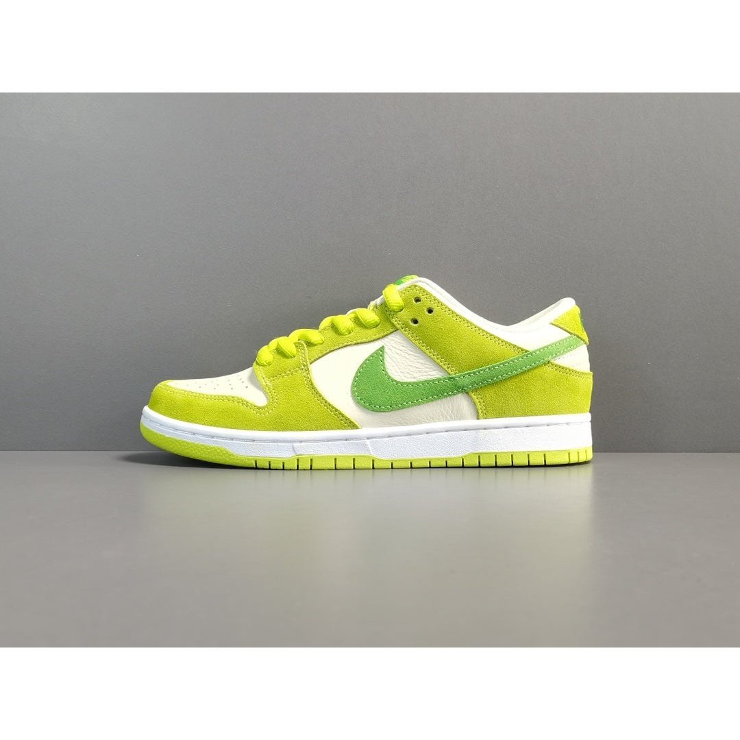 NIKE SB DUNK x GREEN APPLE