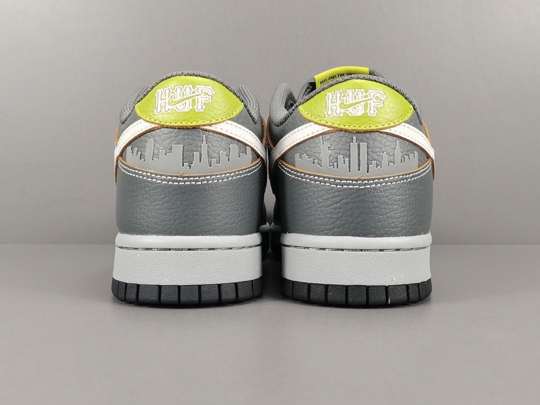 NIKE SB DUNK x HUF (FRIENDS AND FAMILY) - Prime Reps