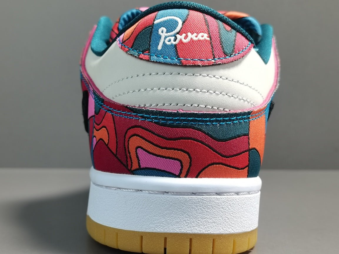 NIKE SB DUNK x PARRA ABSTRACT ART