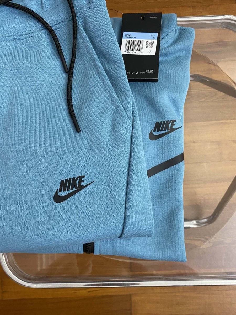 NIKE TECH FLEECE PANTS x LIGHT BLUE - Prime Reps