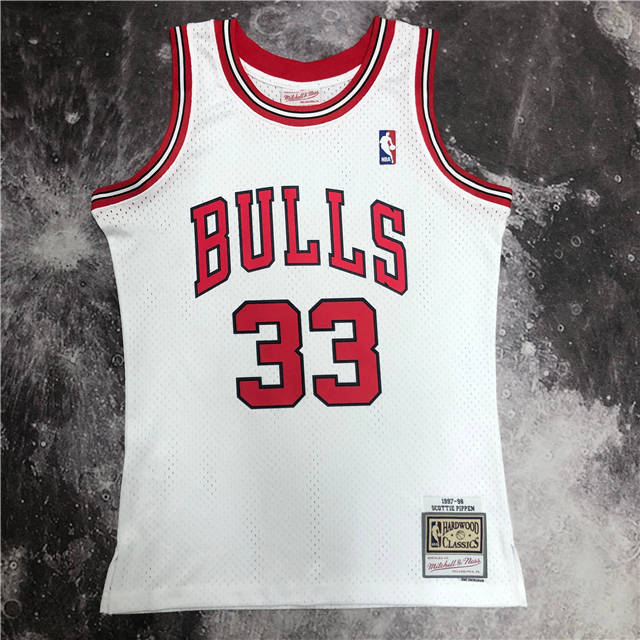 SCOTTIE PIPPEN CHICAGO BULLS THROWBACK JERSEY (HEAT APPLIED) - Prime Reps