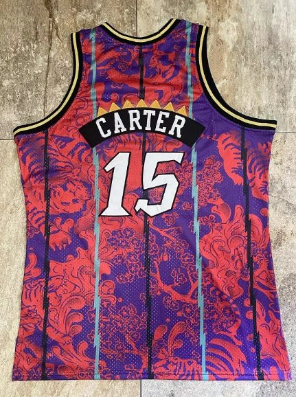Vince Carter Throwback Raptors Size XL Jersey
